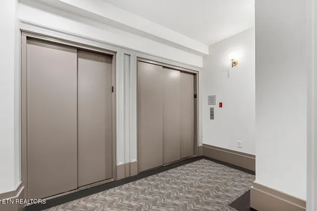 $2,500 | 531 South Gay Street, Unit 702, Knoxville, TN 37902