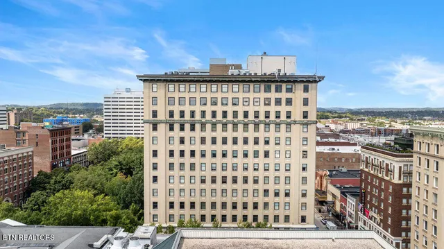 $2,500 | 531 South Gay Street, Unit 702, Knoxville, TN 37902