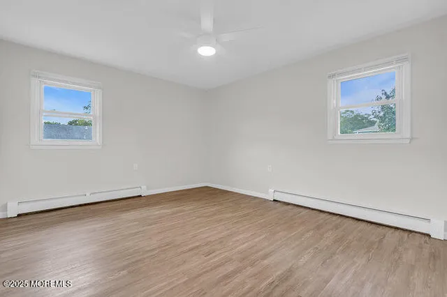 $299,000 | 74 Fox Glove Run, Toms River, NJ 08755