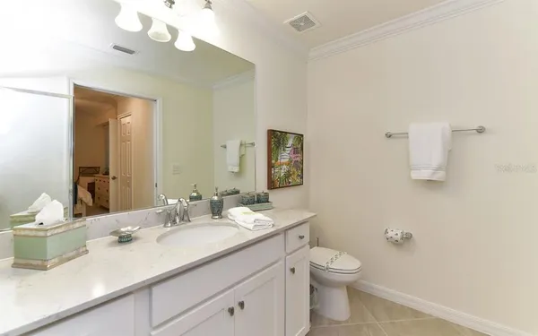 $2,600 | 17724 Gawthrop Drive, Unit 103, Bradenton, FL 34211