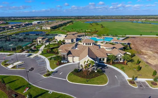 $2,600 | 17724 Gawthrop Drive, Unit 103, Bradenton, FL 34211