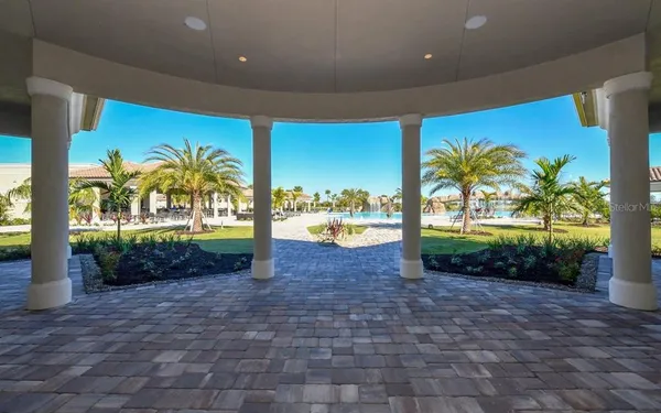 $2,600 | 17724 Gawthrop Drive, Unit 103, Bradenton, FL 34211