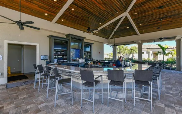 $2,600 | 17724 Gawthrop Drive, Unit 103, Bradenton, FL 34211