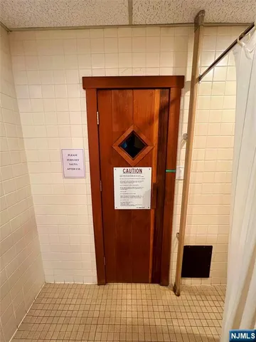 $3,700 | 2 Claridge Drive, Unit 11JE, Verona, NJ 07044