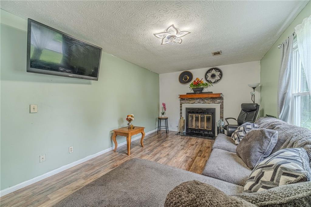 3809 Valley Brook Road Snellville, GA 30039 - Photo 6 of 29