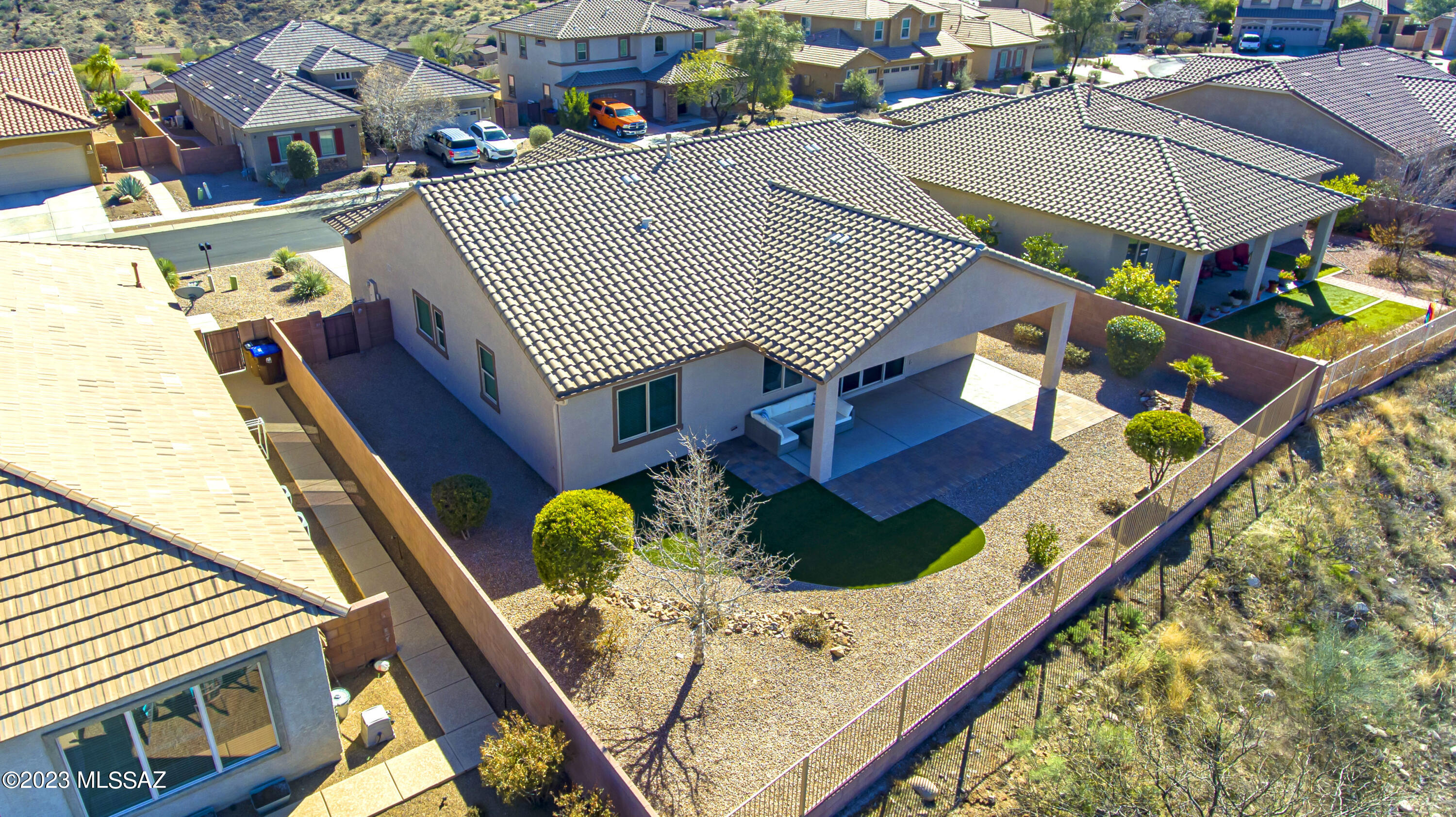 60510 Eagle Ridge Drive Tucson, AZ 85739 - Photo 3 of 44