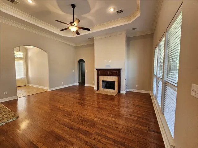 $2,350 | 549 English Oaks Drive, Madisonville, LA 70447