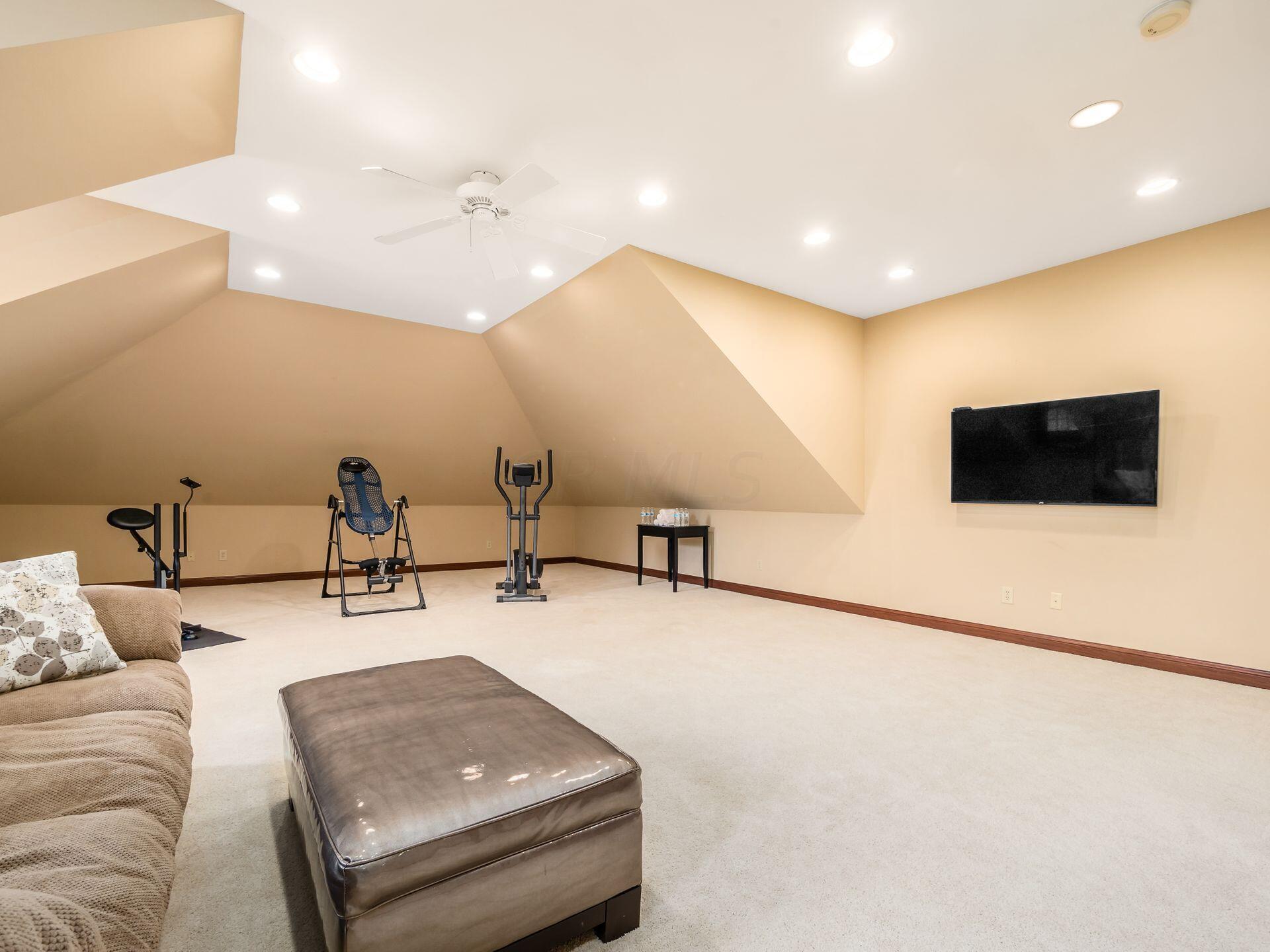 3575 State Rte 37 West Delaware, OH 43015 - Photo 70 of 92 2nd Floor / 5th Bedroom Suite