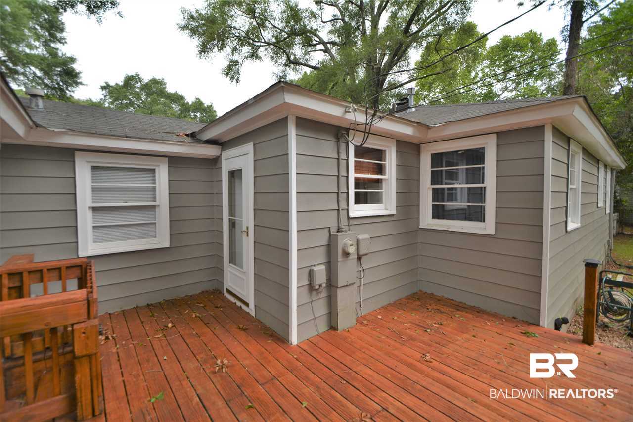 339 Azalea Circle West Mobile, AL 36608 - Photo 3 of 24