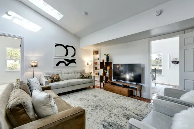 $823,000 | 12005 Mustang Chase, Austin, TX 78727