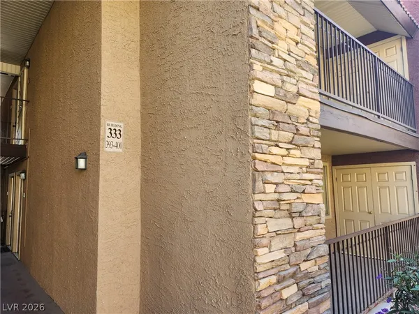 $1,050 | 5405 Indian River Drive, Unit 394, Las Vegas, NV 89103