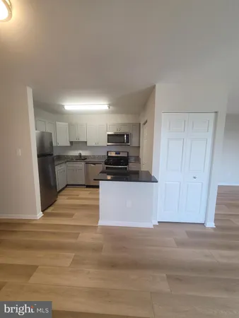 $2,000 | 3130 Brinkley Road, Unit 9303, Temple Hills, MD 20748