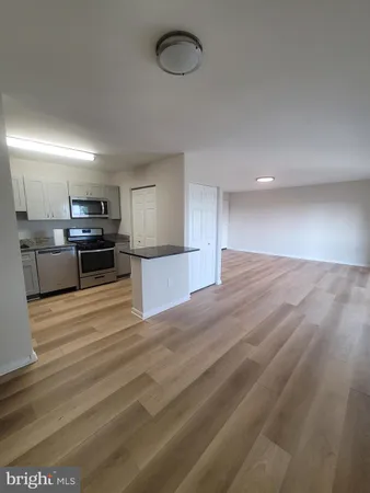$2,000 | 3130 Brinkley Road, Unit 9303, Temple Hills, MD 20748