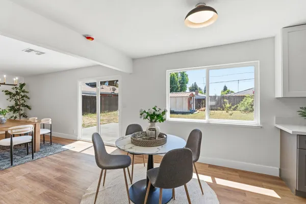 $374,999 | 4874 East Clinton Way, Fresno, CA 93703