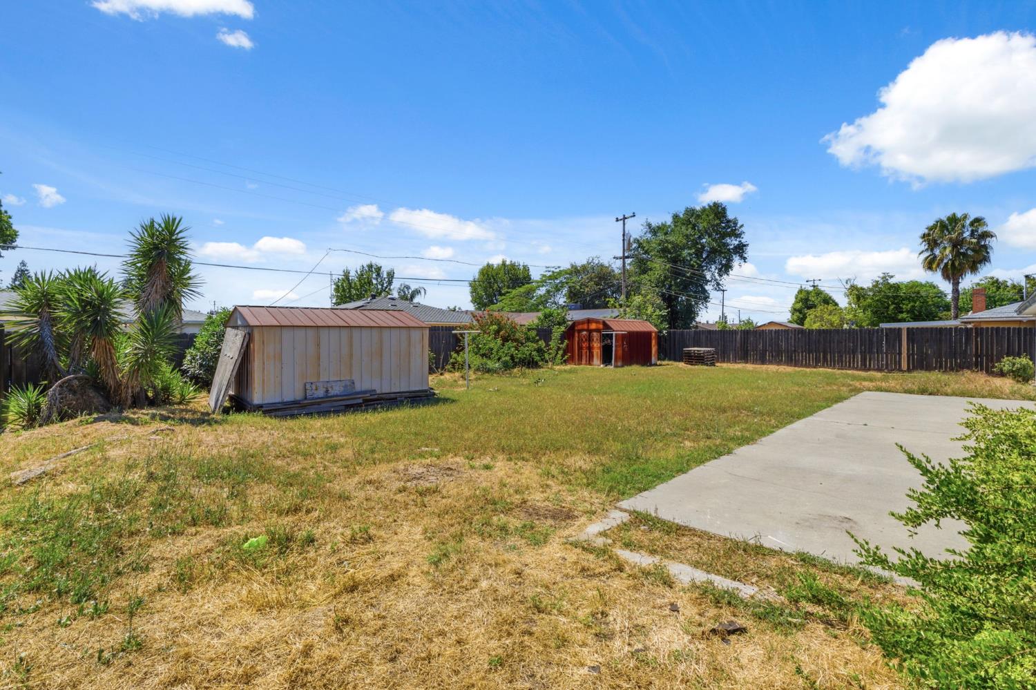 4874 East Clinton Way Fresno, CA 93703 - Photo 26 of 39