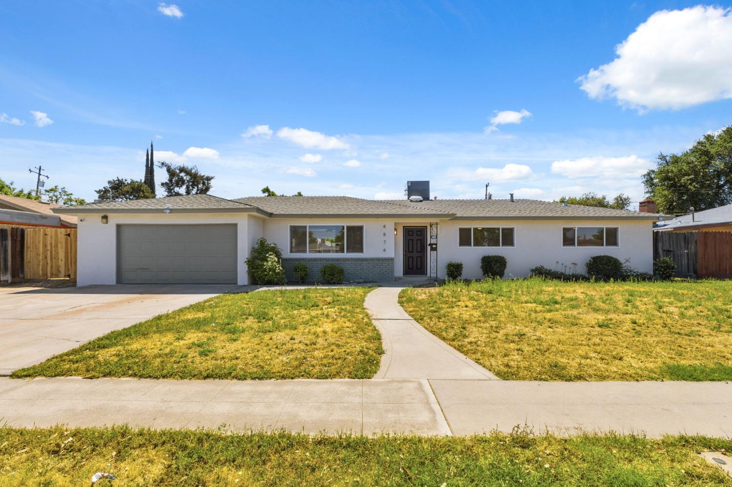 4874 East Clinton Way Fresno, CA 93703 - Photo 7 of 39