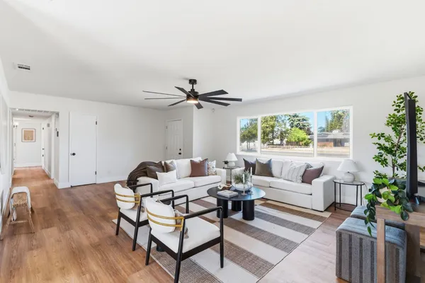 $374,999 | 4874 East Clinton Way, Fresno, CA 93703