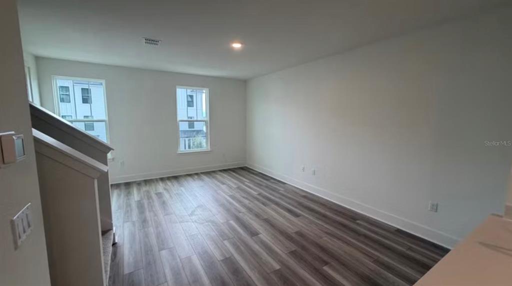 15069 Groveside Road Winter Garden, FL 34787 - Photo 15 of 34 Gallery Image 15