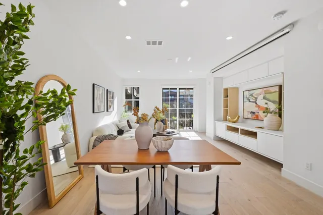 $1,680,000 | 2020 Thea Circle, Mountain View, CA 94043