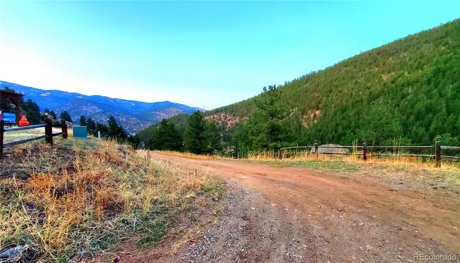 62 Two Moon Road Idaho Springs, CO 80452 - Photo 14 of 39 Gallery Image 14