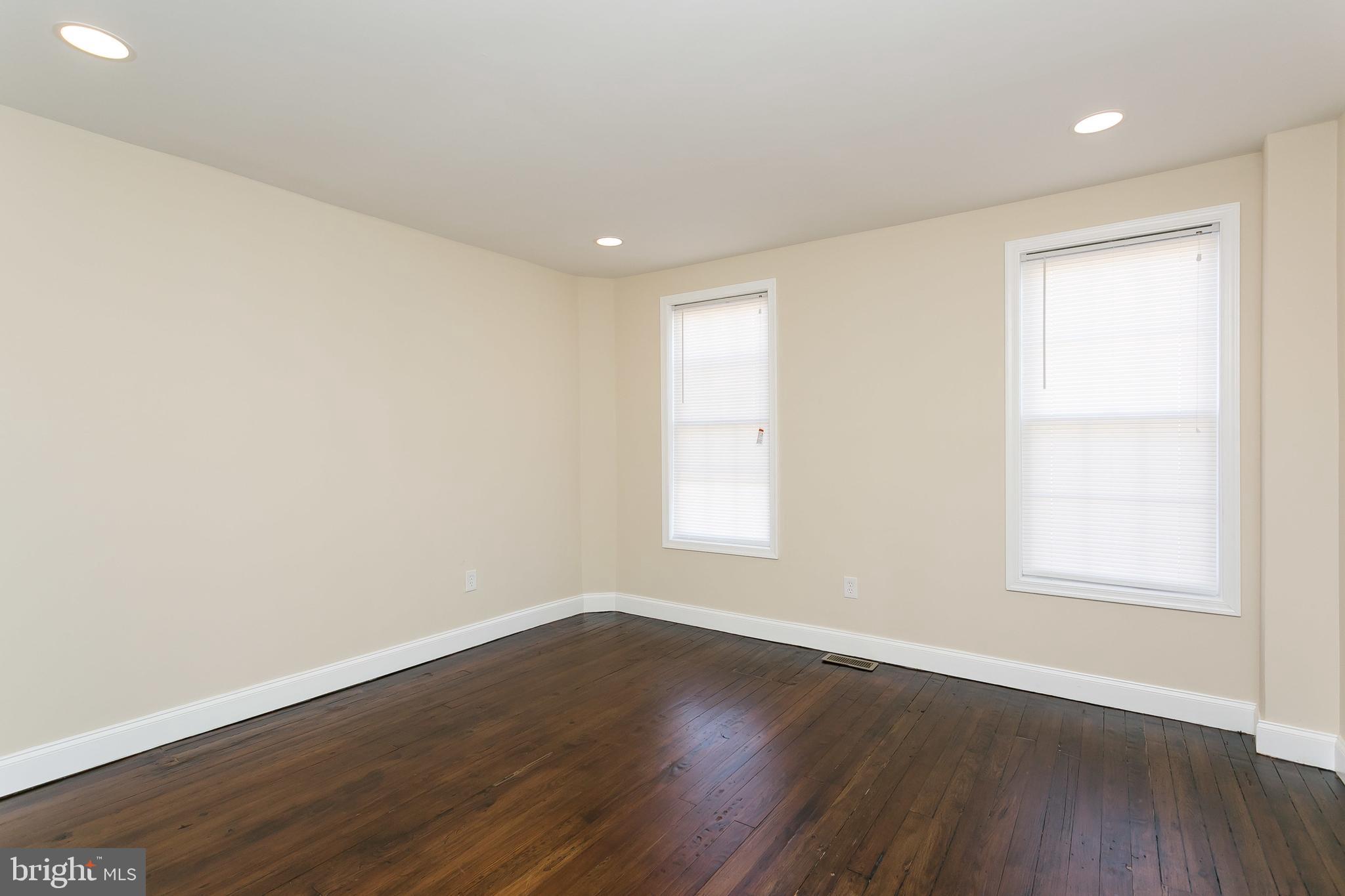 302 East 27th Street Baltimore, MD 21218 - Photo 16 of 31 large bedroom