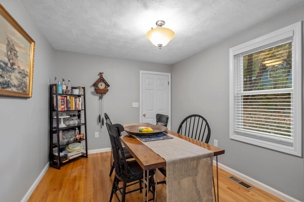 5 Kerney Road Douglas, MA 01516 - Photo 8 of 32