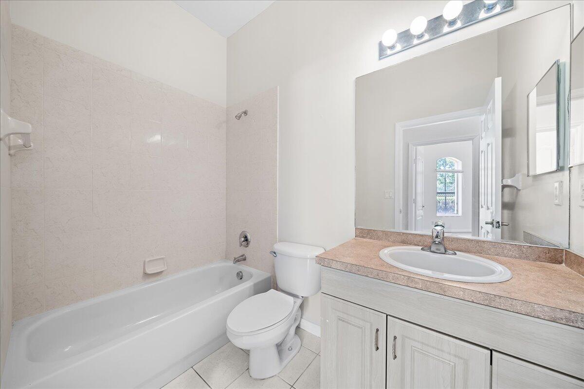 5837 Spanish River Road Fort Pierce, FL 34951 - Photo 21 of 47 21-untitled-19