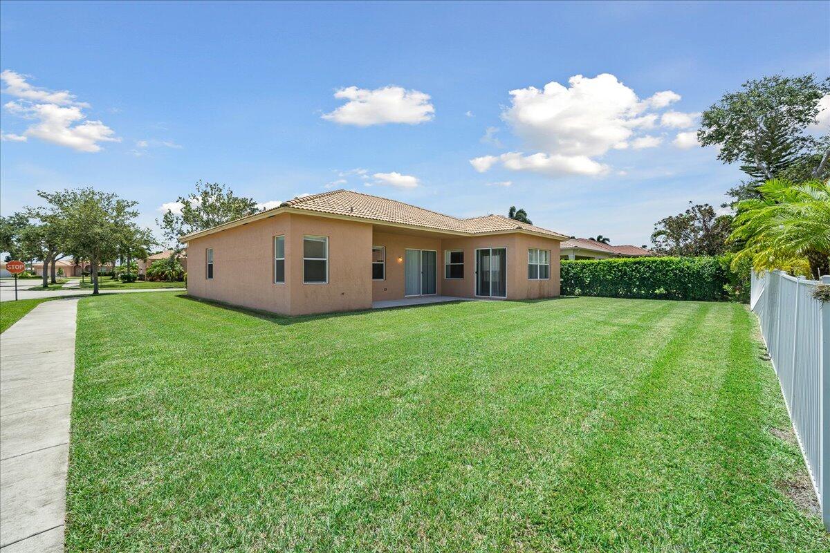 5837 Spanish River Road Fort Pierce, FL 34951 - Photo 26 of 47 23-untitled-4