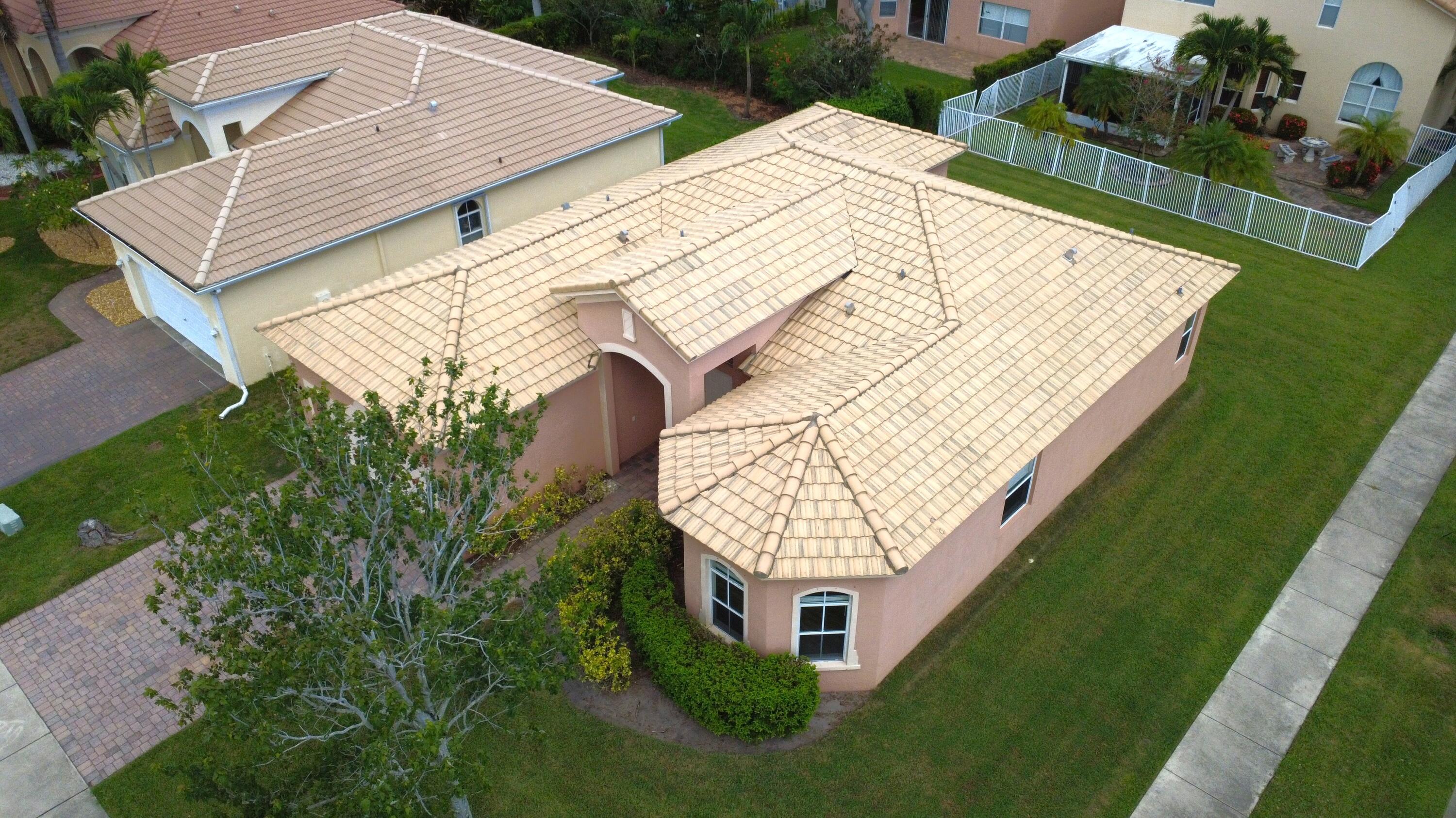 5837 Spanish River Road Fort Pierce, FL 34951 - Photo 33 of 47 13 E