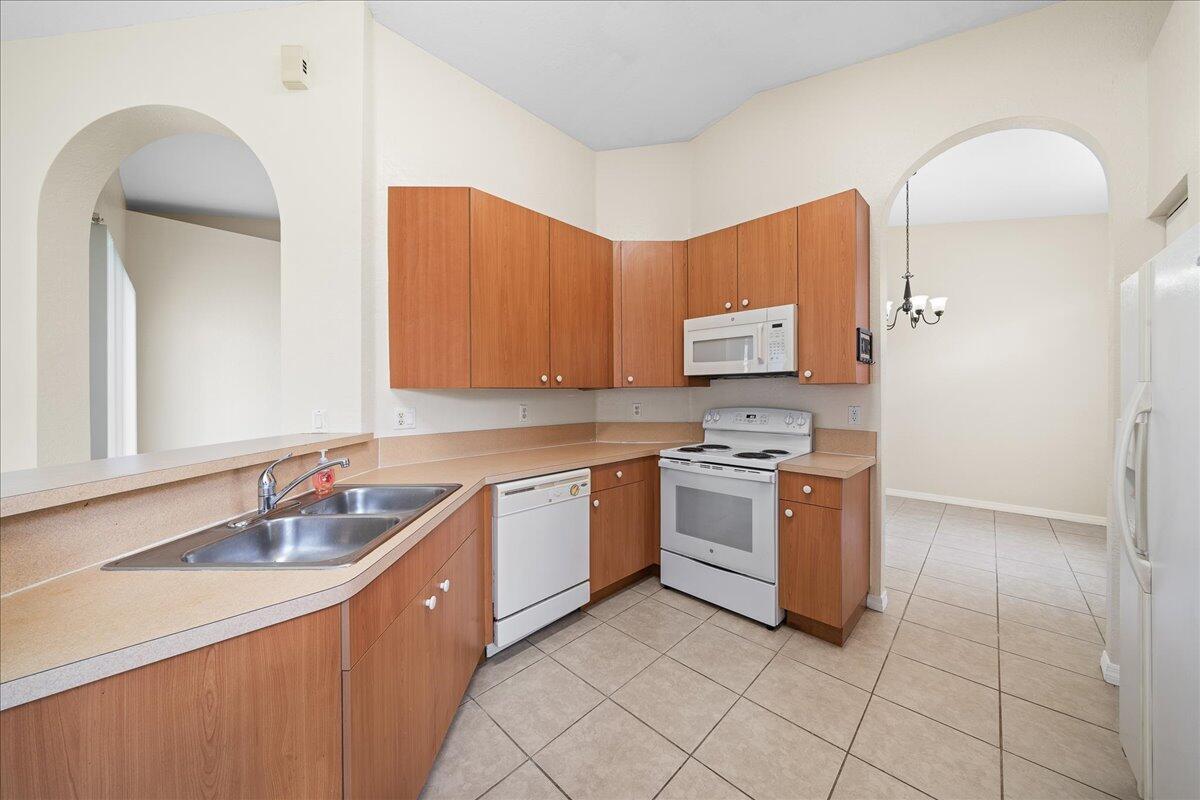 5837 Spanish River Road Fort Pierce, FL 34951 - Photo 9 of 47 09-untitled-13