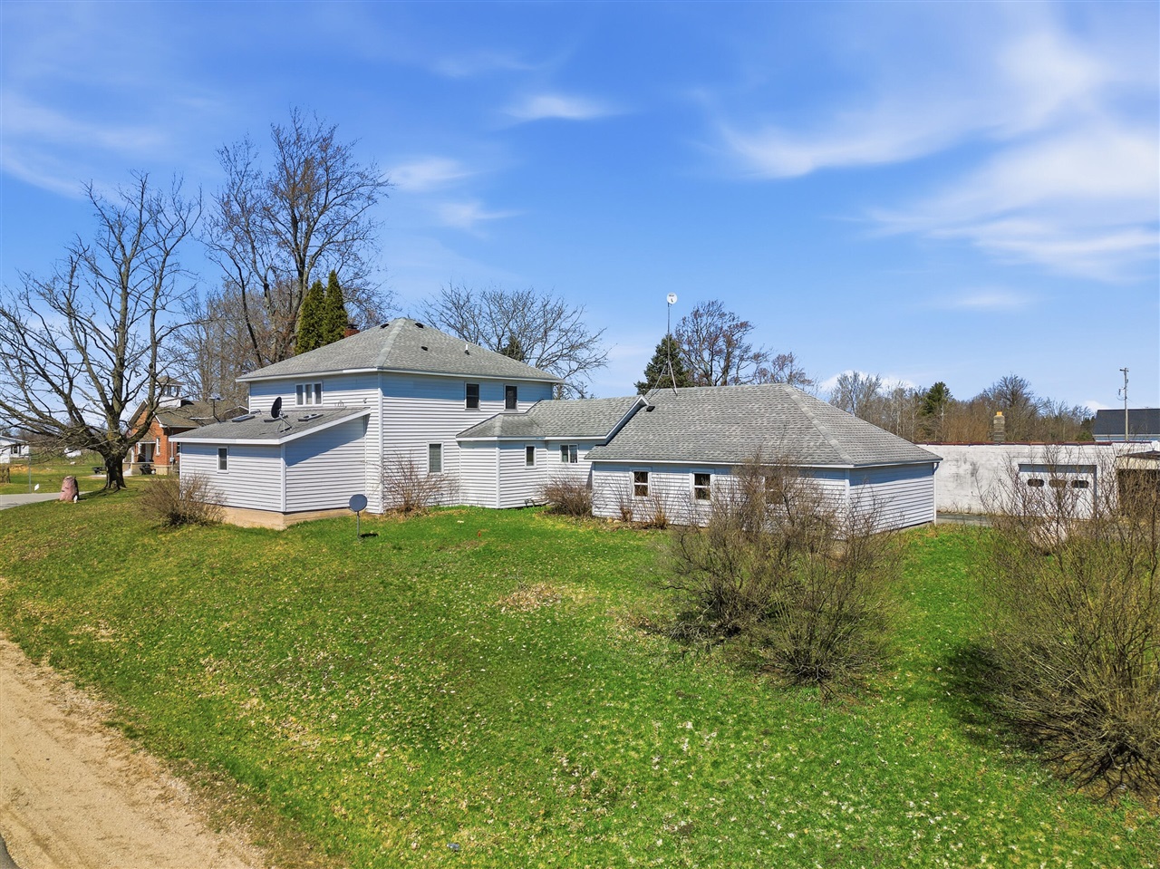 16480 16 Mile Road Big Rapids, MI 49307 - Photo 38 of 42