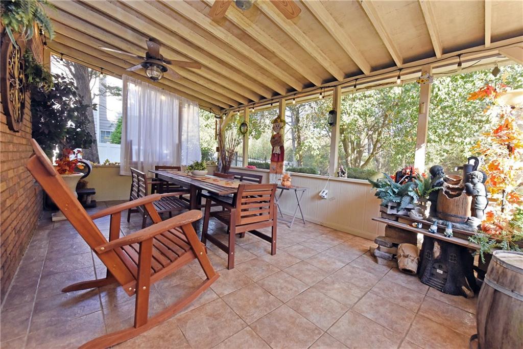 107 East Clinton Drive Southwest Rome, GA 30165 - Photo 37 of 38 a outdoor space with chairs