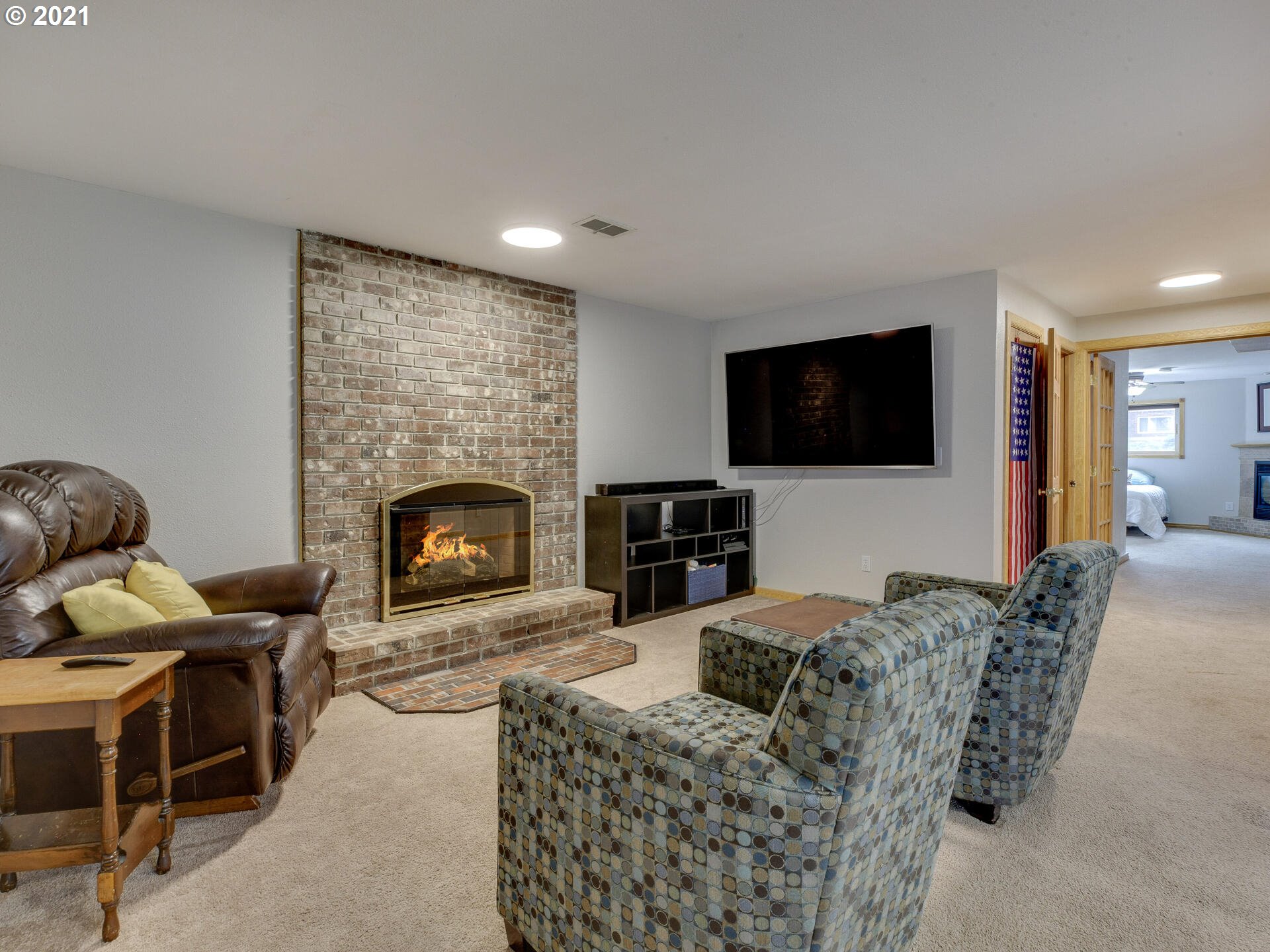 7510 Ridgewood Drive Gladstone, OR 97027 - Photo 20 of 31 Family Room