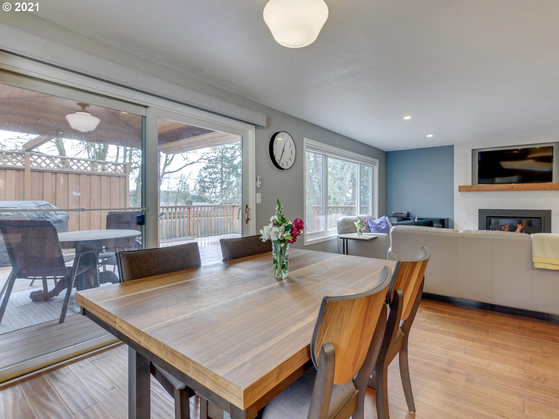 7510 Ridgewood Drive Gladstone, OR 97027 - Photo 8 of 31 Dining Room