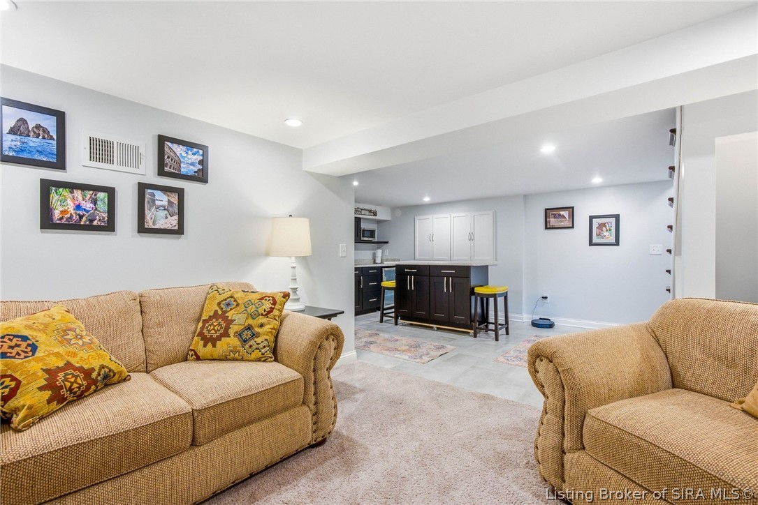 1603 Woodland Road New Albany, IN 47150 - Photo 32 of 52 Lower level living area