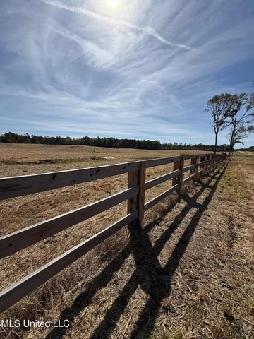 $150,260 | Hwy-25 Street North, Carthage, MS 39051