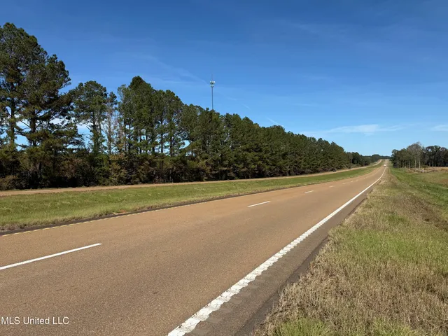 $150,260 | Hwy-25 Street North, Carthage, MS 39051