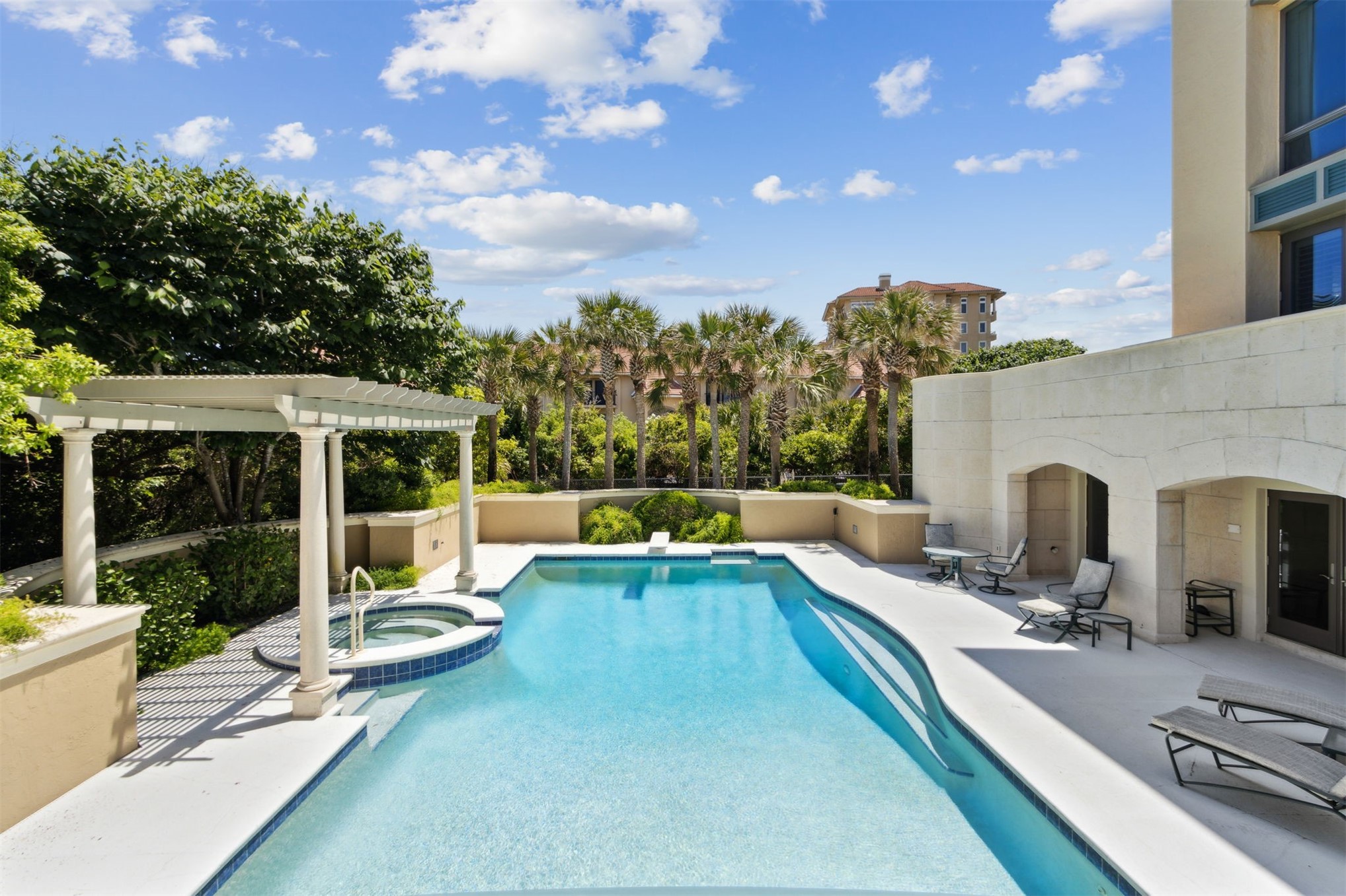28 Dunes Row Fernandina Beach, FL 32034 - Photo 21 of 99 Multiple patios, heated pool and spa