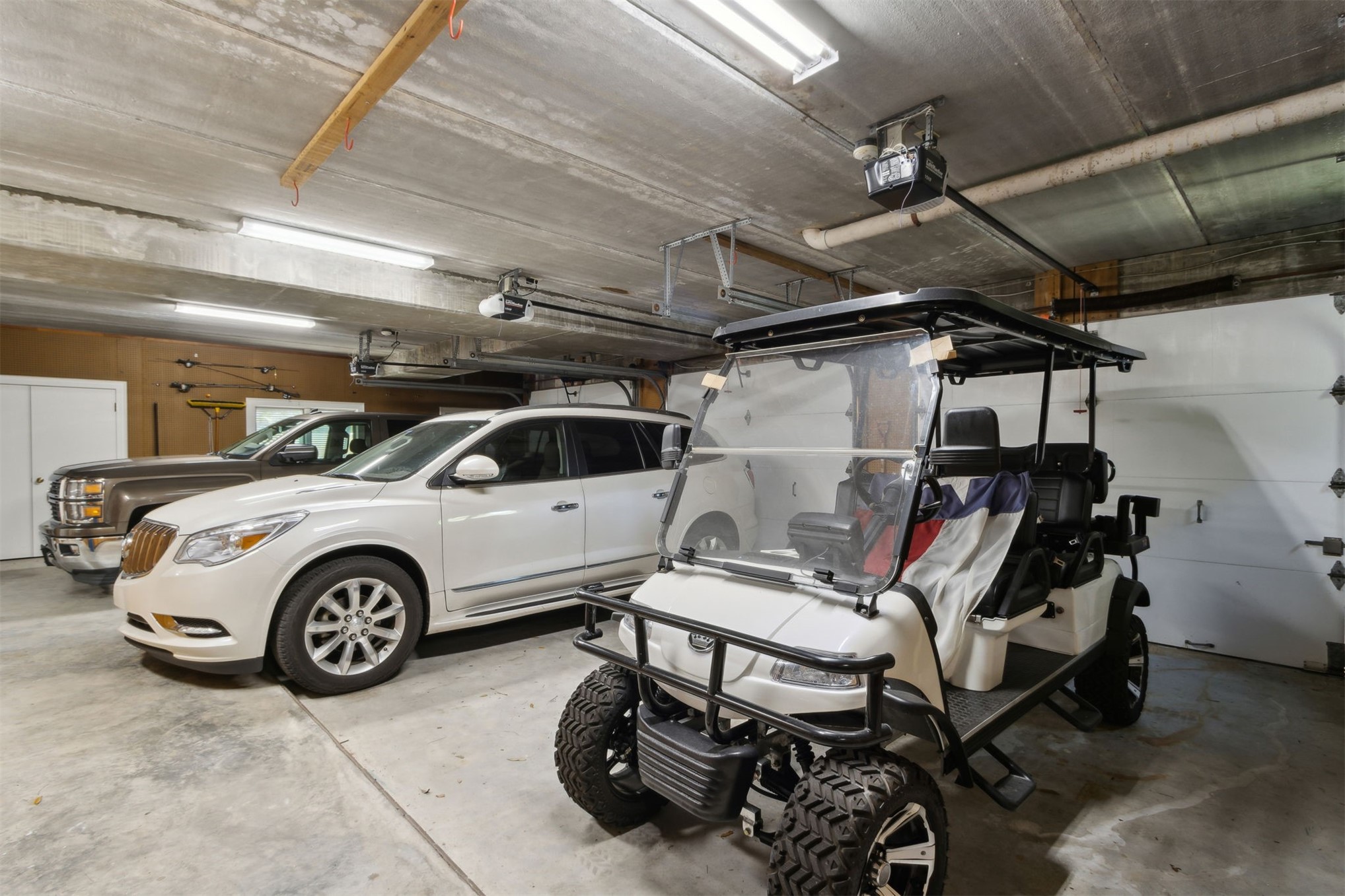 28 Dunes Row Fernandina Beach, FL 32034 - Photo 86 of 96 a view of car in garage