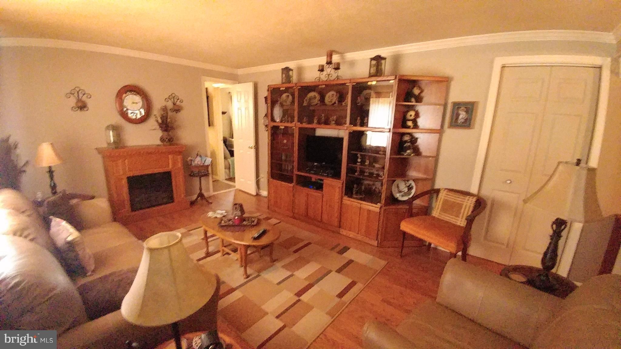 4107 Addison Road Fairfax, VA 22030 - Photo 23 of 24 Family Room