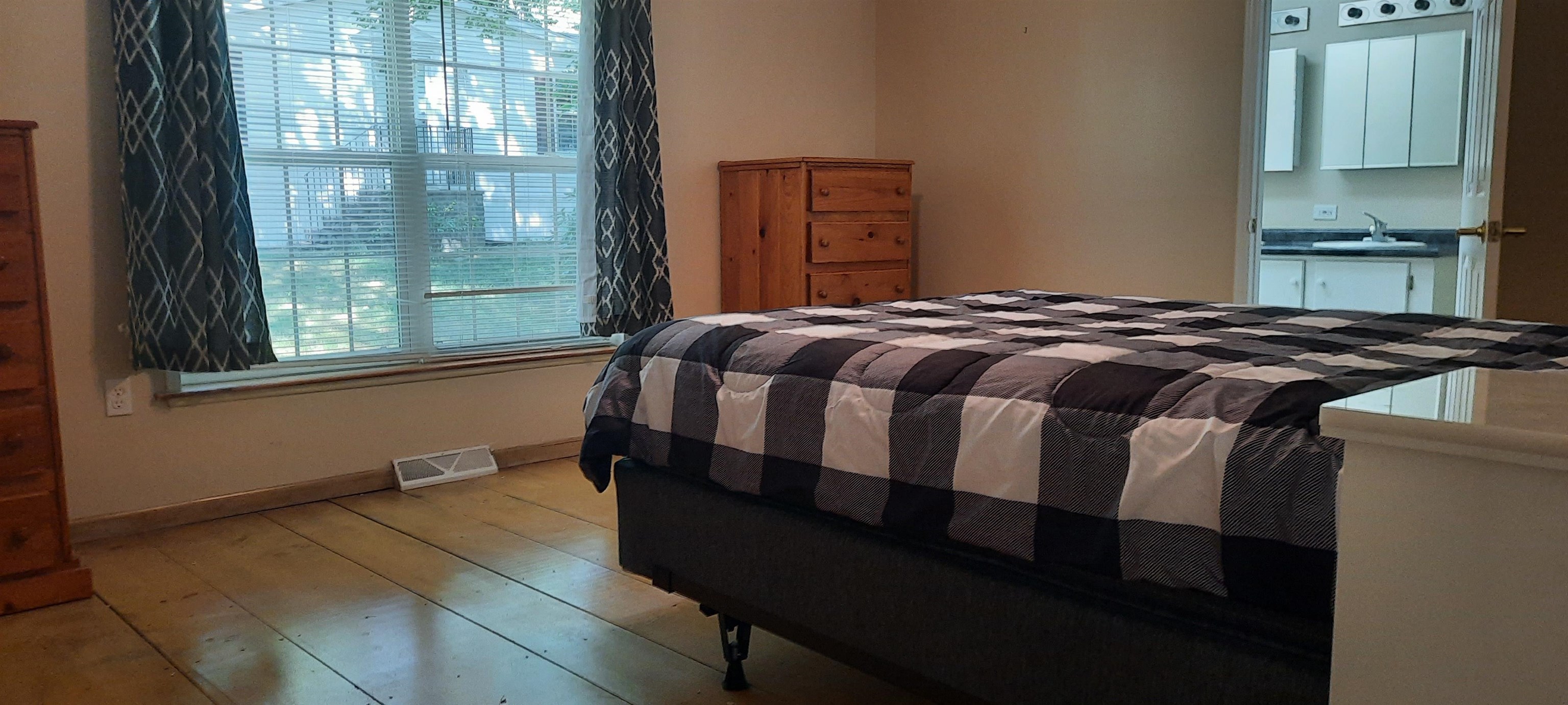 96 Eagle Drive Rochester, NH 03868 - Photo 25 of 34