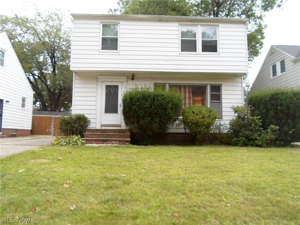 1015 Avondale Road Cleveland, OH 44121 - Photo 1 of 15