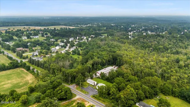 $124,900 | 192 Eastline Road, Malta, NY 12019