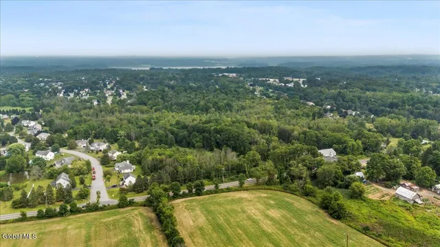 $124,900 | 192 Eastline Road, Malta, NY 12019