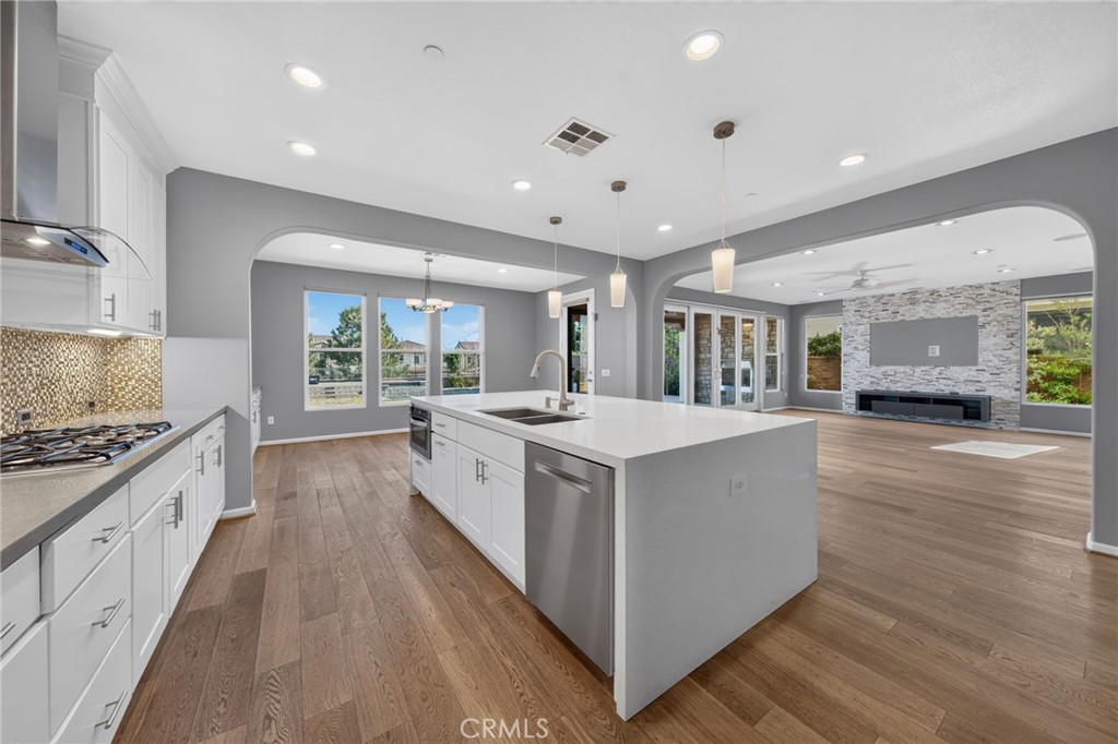 11662 North Ricasoli Way Porter Ranch, CA 91326 - Photo 49 of 149