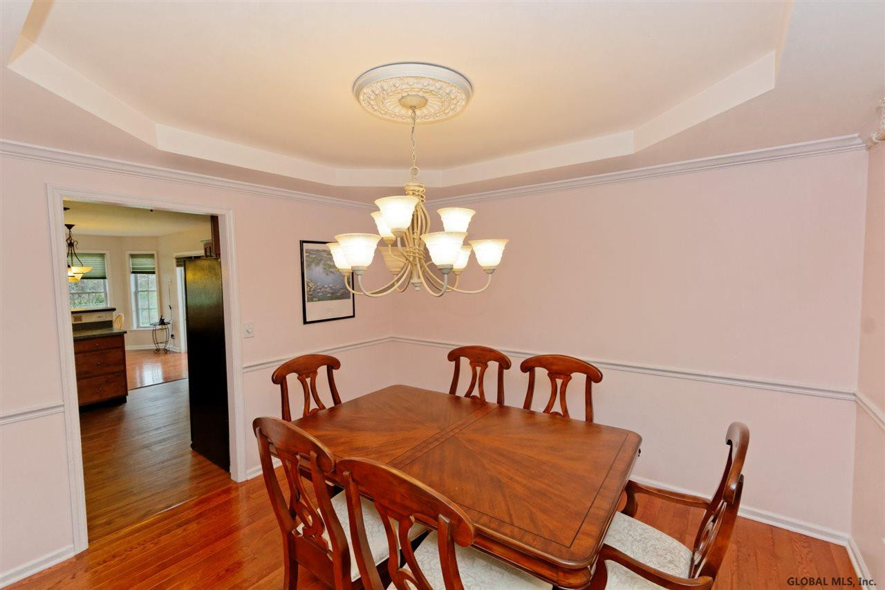 5 Worthington Road Schenectady, NY 12303 - Photo 5 of 25 Photo 5