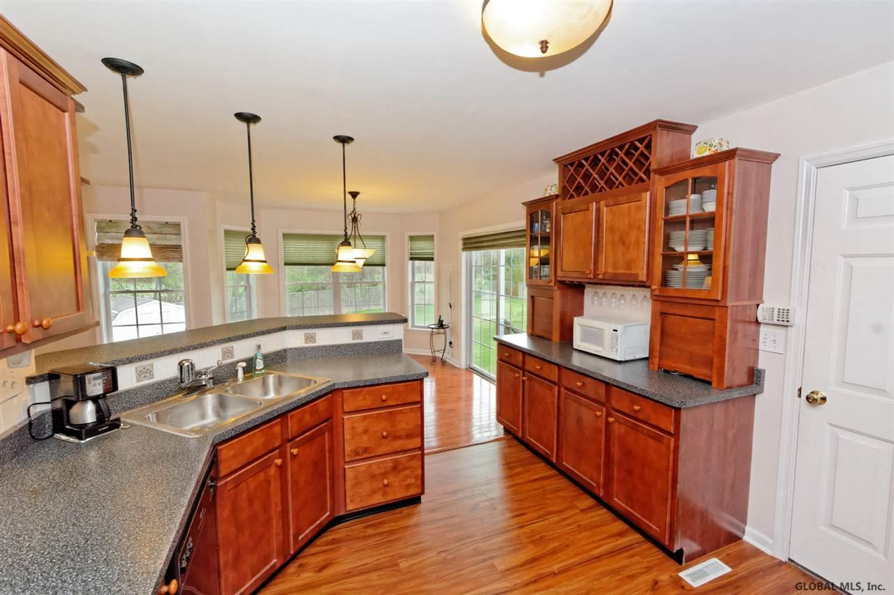 5 Worthington Road Schenectady, NY 12303 - Photo 6 of 25 Photo 6