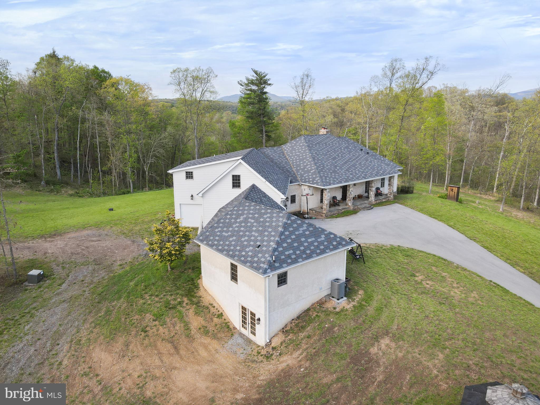 3535 Potomac Road Berkeley Springs, WV 25411 - Photo 90 of 121 Gallery Image 90