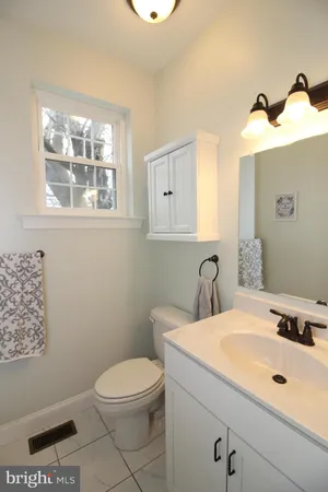 $525,000 | 912 Ford Street, Bridgeport, PA 19405