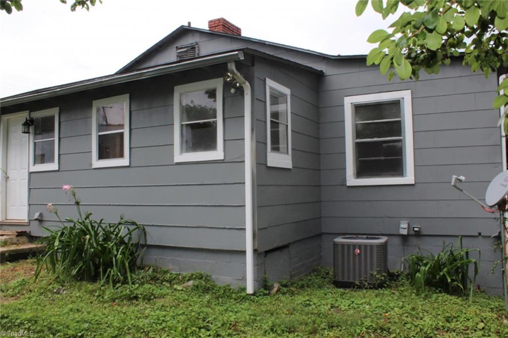 197 Spring Garden Circle High Point, NC 27260 - Photo 15 of 16